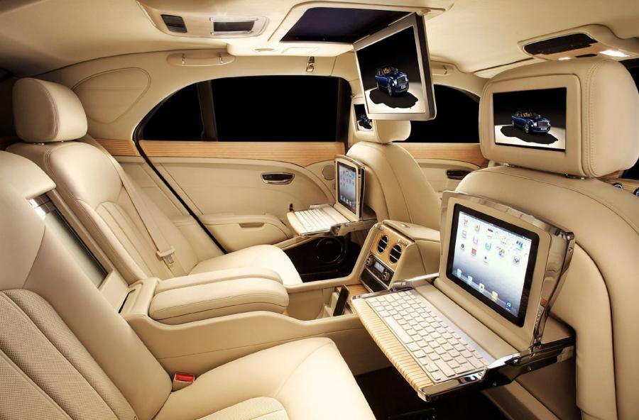  Bentley Mulsanne Executive Interior 2012 года  (фото 4 из 25)